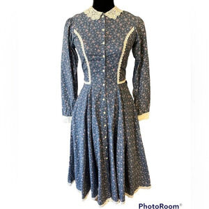 GUNNE SAX Vintage Blue Prairie Dress Lace Calico Floral Cottagecore